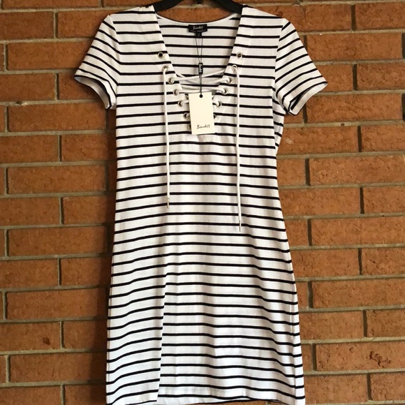 🖤BARDOT🖤STRIPED SWING DRESS🖤 - Picture 5 of 8